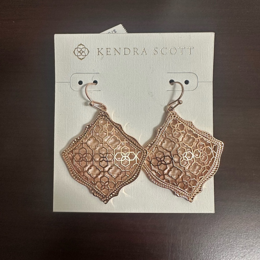 NWT Kendra Scott Rose Gold Kirsten Dangle Earrings